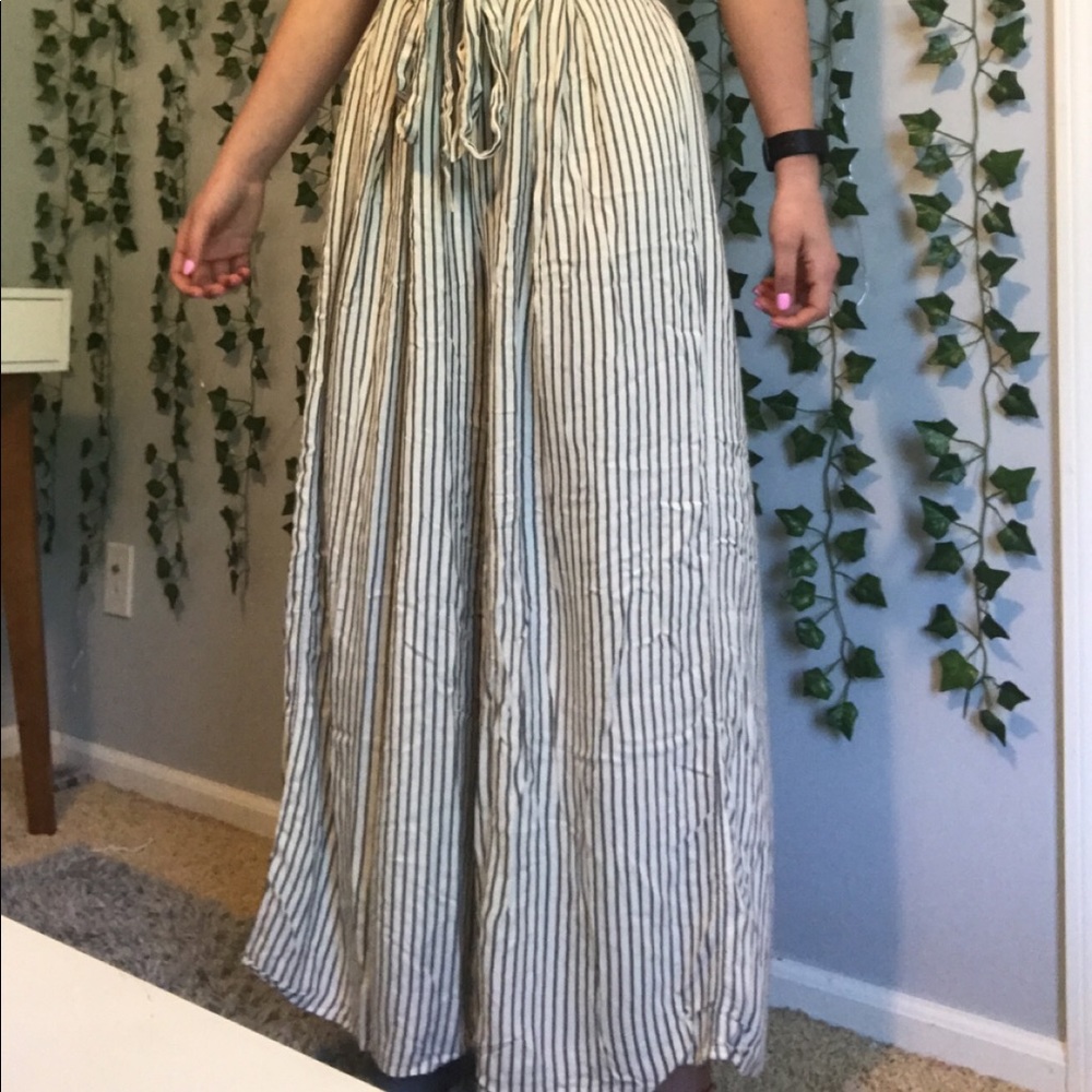 american eagle wide leg flowy pants